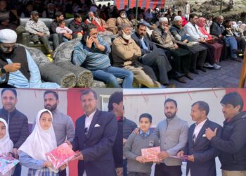 سیفی میموریل نیولائٹ اسکول ٹنگڈار نے سیرت کانفرنس کا انعقاد  کیا