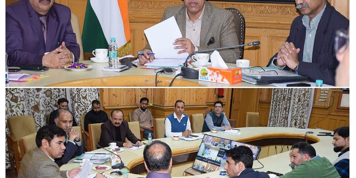 Man-Animal Conflict: Div Com Kashmir calls for coordinated efforts to tackle attacks