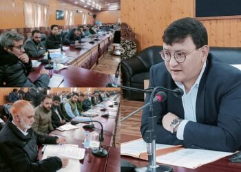 Lok Sabha Elections 2024 DEO B’la presides final training session on Expenditure Monitoring