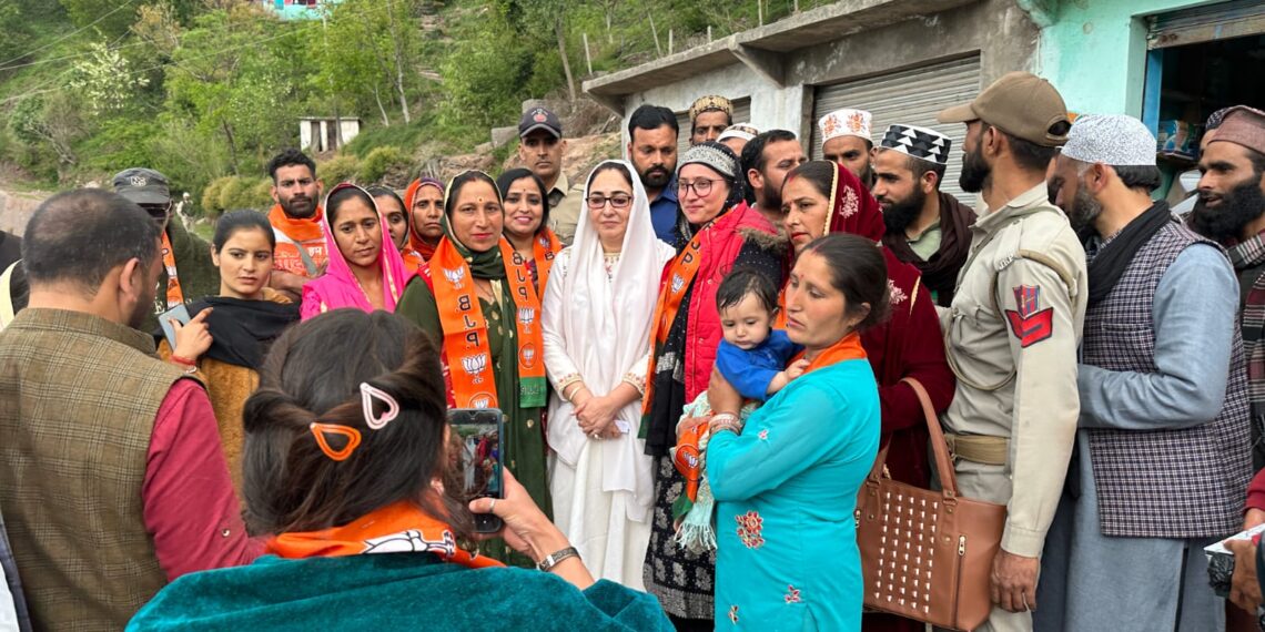 Dr Andrabi addresses Election Rally at Mahore Panchayat Kansoli in Reasi for BJP