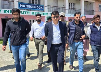 Lok Sabha Elections 2024: DEO Baramulla visits Gulmarg AC to ensure AMFs at all polling stations