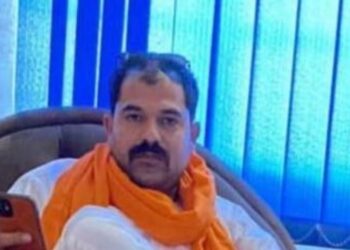 Chief of Kashmir Sewa Sangh, Baba Attends Eid Milan in Delhi Organized by Muslim Rashtriya Manch ( RSS)