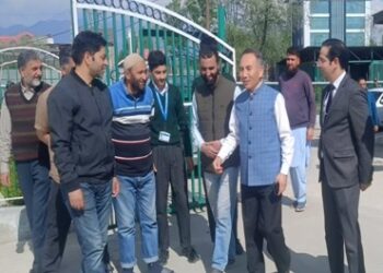 Justice Tashi Rabstan reviews facilities at J&K Yateem Khana