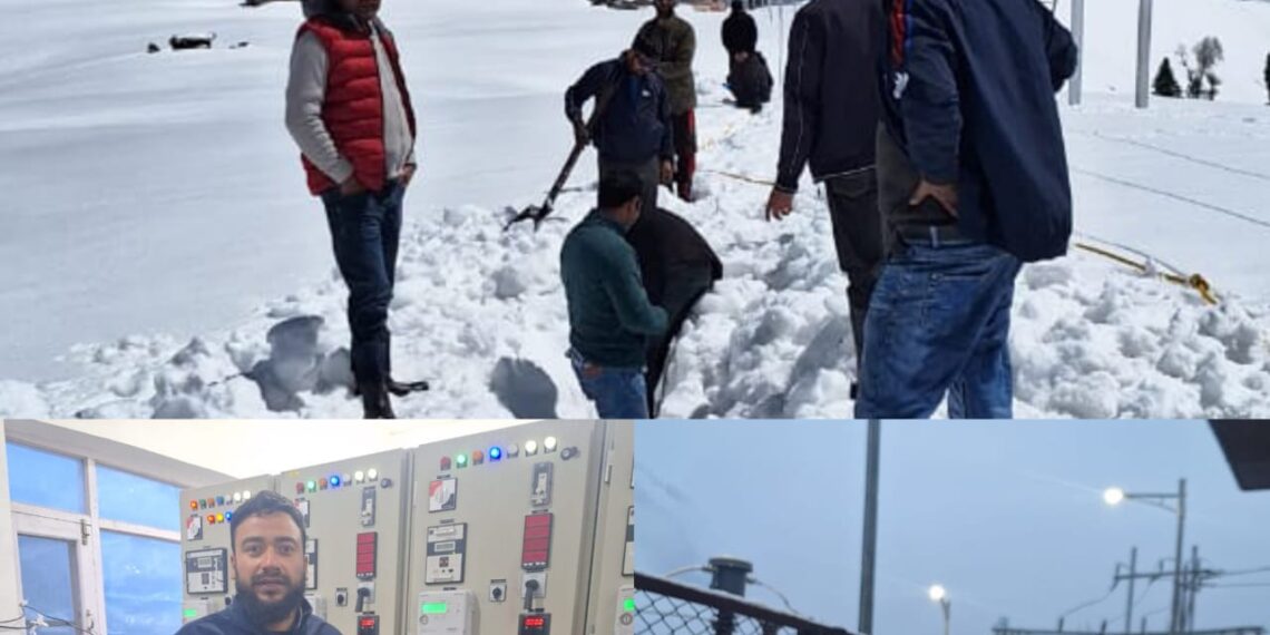 سادھنا ٹاپ پر برف باری ،شاہراہ بند اگنی ویر بھرتی کےلئے وادی آنے والے اُمیدواروں سمیت11مسافر درماندہ