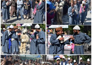 SVEEP: Thematic Nukkad Natak engages thousands at busy Sunday Market, Lal Chowk TRC Buses to echo with election Jingles from May 6: Sapna Kotwal