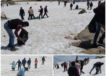 Mega Cleanliness Drive conducted at International Tourist Destination Gulmarg