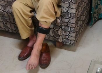 Police in Baramulla installs GPS tracking device on a bailed out LeT terror asscoiate