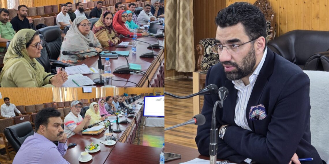 Secretary Health reviews functioning of Health department at Baramulla