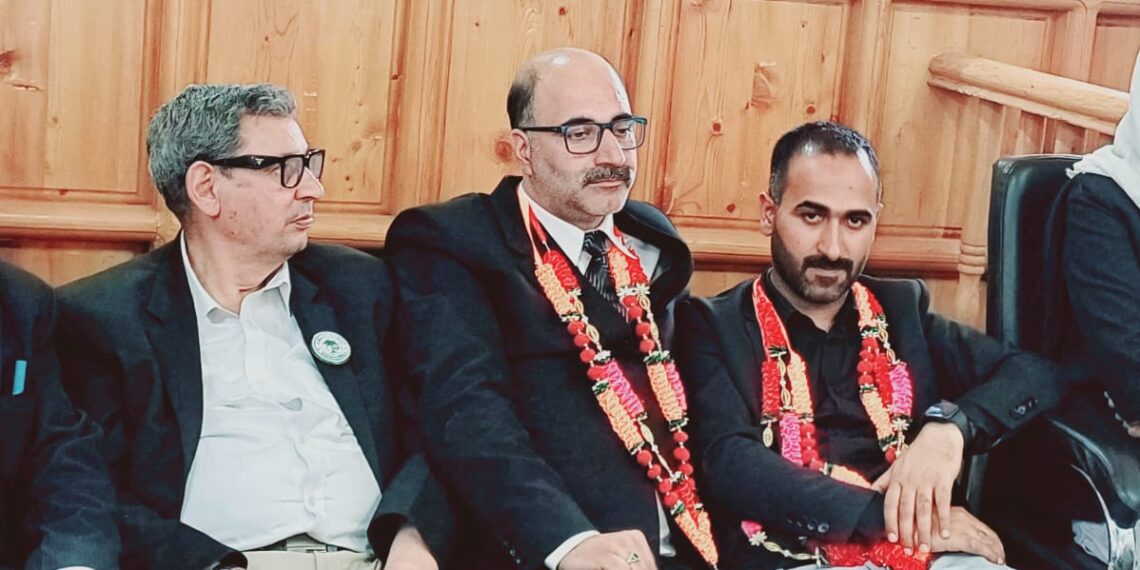 Sopore Bar Association held elections, Adv. Faisal Anim elected as President, and Adv. Manzoor Gazi as VP