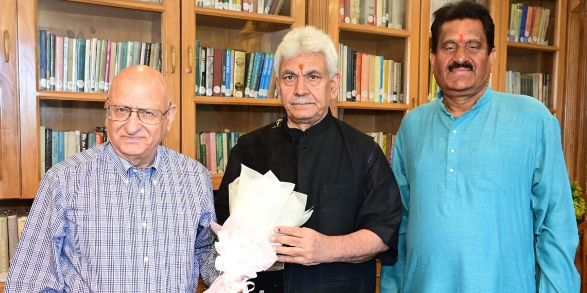 Dr Maharaj Krishan Razdan, Patron, Samajik Vikas Sansthan J&K today called on Lieutenant Governor Shri Manoj Sinha at Raj Bhawan