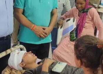 1 dead, 14 injured as vehicle falls into gorge in J&K’s Udhampur