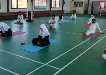 جی ڈی سی ماگام میں دس روزہ یوگا کیمپ کا افتتاح کیا  گیا