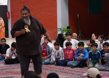 Bookaroo Festival Enthralls Srinagar: A Day of Stories, Science, and Smiles