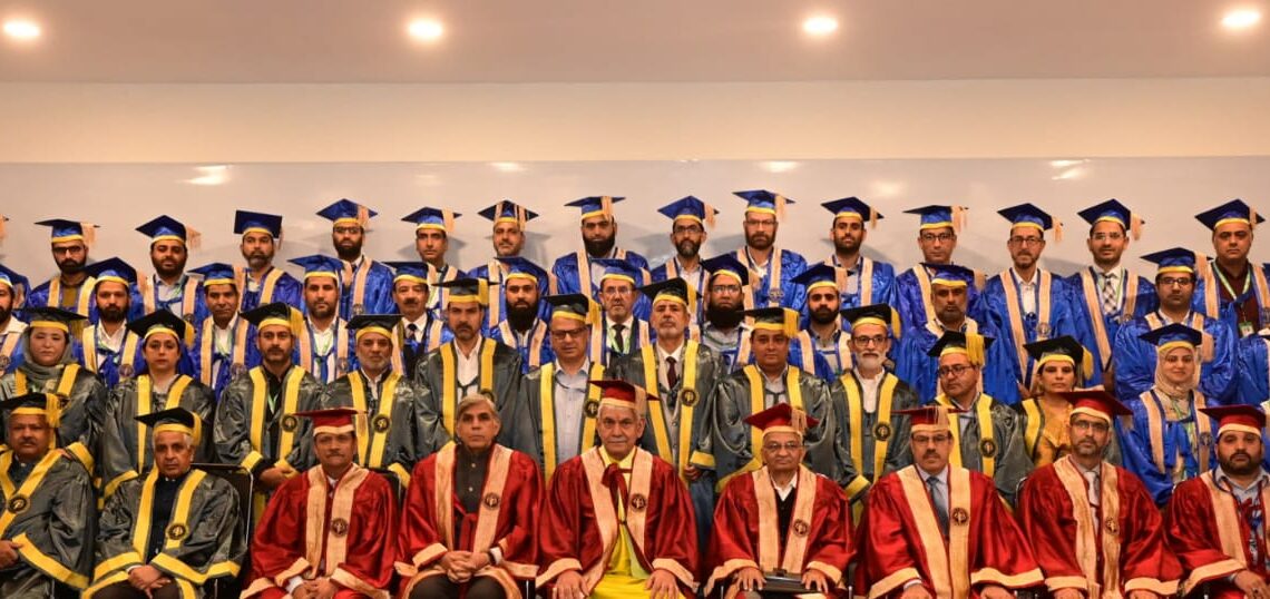 LG Sinha Praises Gender Equality at IUST Convocation