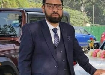 Father of two brides dies on wedding day in Handwara