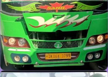 FIR REGISTERED AGAINST DRIVER, VEHICLE SEIZED FOR TRAFFIC VIOLATIONS IN GANDOH AREA OF DODA