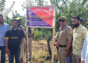 Police attaches property of notorious drug peddler in Handwara