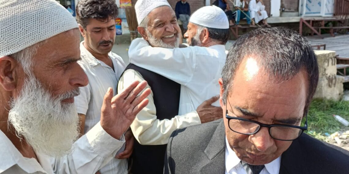 ڈاکٹر غضنفرعلی نے نامزدگی داخل  کی