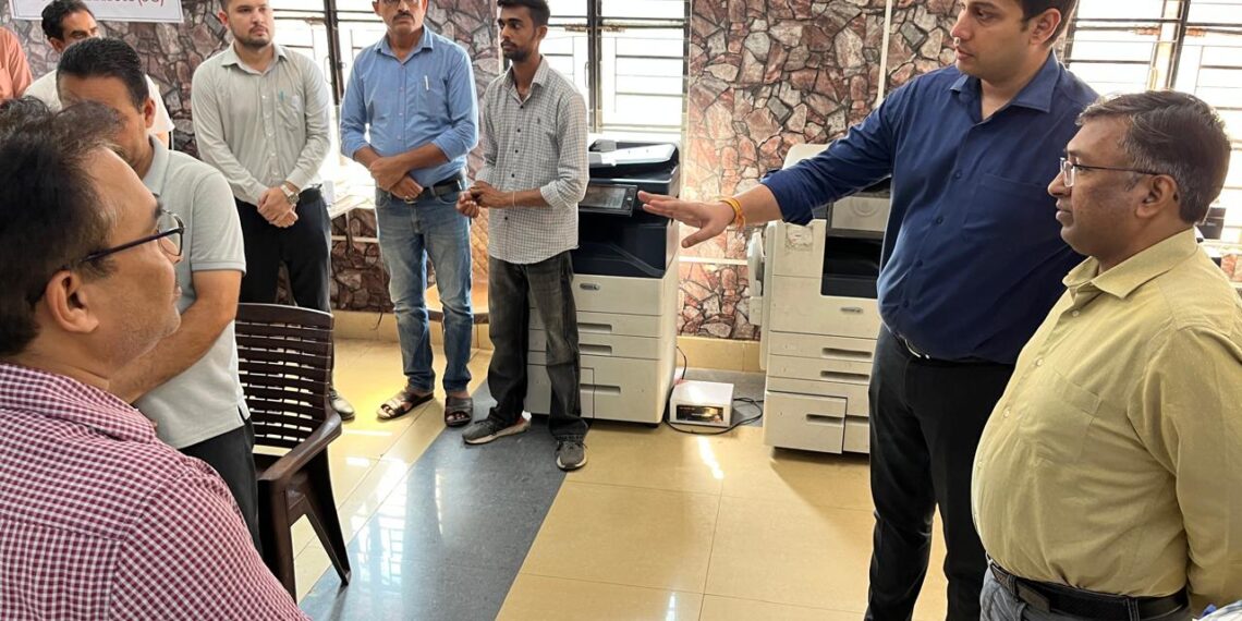 Assembly Elections- 2024 Election Expenditure Observer inspects Integrated Control Room, MCMC, Media Centre at Kathua