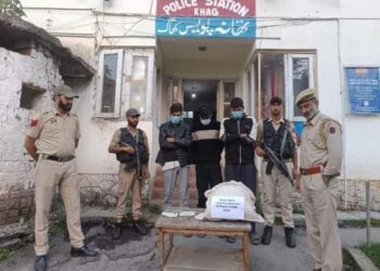 𝐁𝐮𝐝𝐠𝐚𝐦 𝐏𝐨𝐥𝐢𝐜𝐞 𝐚𝐫𝐫𝐞𝐬𝐭𝐬 𝟎𝟑 𝐝𝐫𝐮𝐠 𝐩𝐞𝐝𝐝𝐥𝐞𝐫𝐬 𝐚𝐧𝐝 𝐫𝐞𝐜𝐨𝐯𝐞𝐫𝐬 𝐜𝐨𝐧𝐭𝐫𝐚𝐛𝐚𝐧𝐝 𝐬𝐮𝐛𝐬𝐭𝐚𝐧𝐜𝐞𝐬