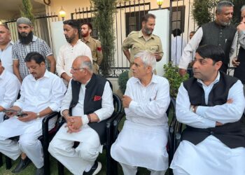 In big boost, former MLA Nizamuddin Bhat joins Congress in Srinagar