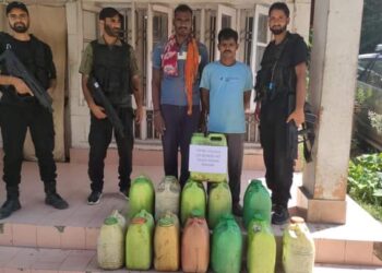 Police seizes huge quantity of crude wine in Budgam, 2 accused persons arrested