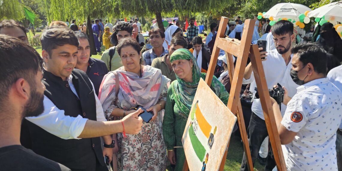 SVEEP: Grand Event at Pratap Park Lal Chowk ignites Voter Awareness