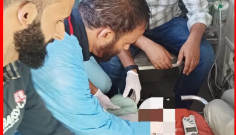 Youth Critically Injured After Falling from Load Carrier During National Conference Rally in Ahrabal