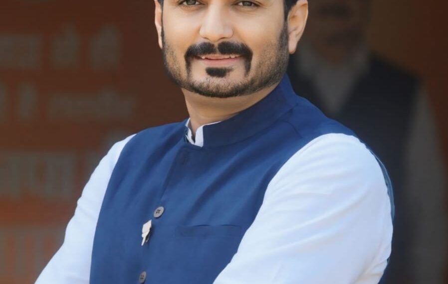 راہول گاندھی۔ ایک غیر سنجیدہ سیاستدان: ڈاکٹر ابھیجیت جسروٹیا