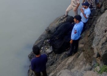 Two Killed, 1 Injured In Doda Accident