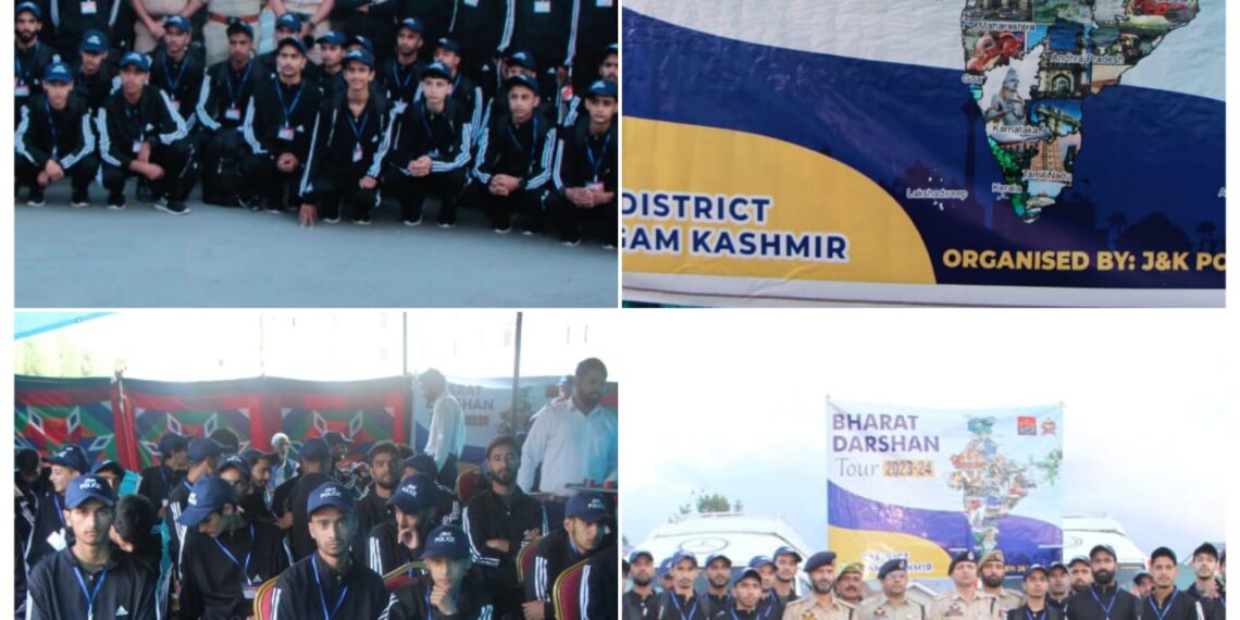 SSP Kulgam Flags-off group of Students for Bharat Darshan Tour-2023-24 in Kulgam