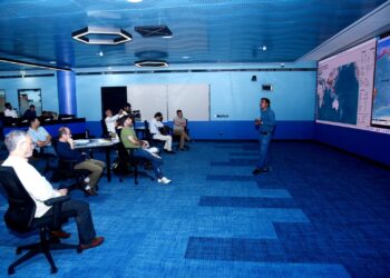 جموں اور کشمیر سے 14صحافیوں پر وفد تلنگامہ کے 5روزہ  دورے پر