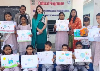 DIPR organises cultural program to spread Swachhta awareness among students