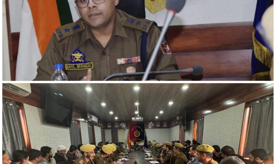 SSP Kulgam chairs District Level Police Conference at DPO Kulgam