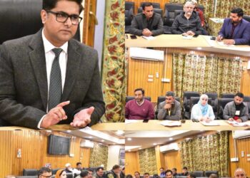 Commissioner SMC reviews Installation & Maintenance of Street Lights