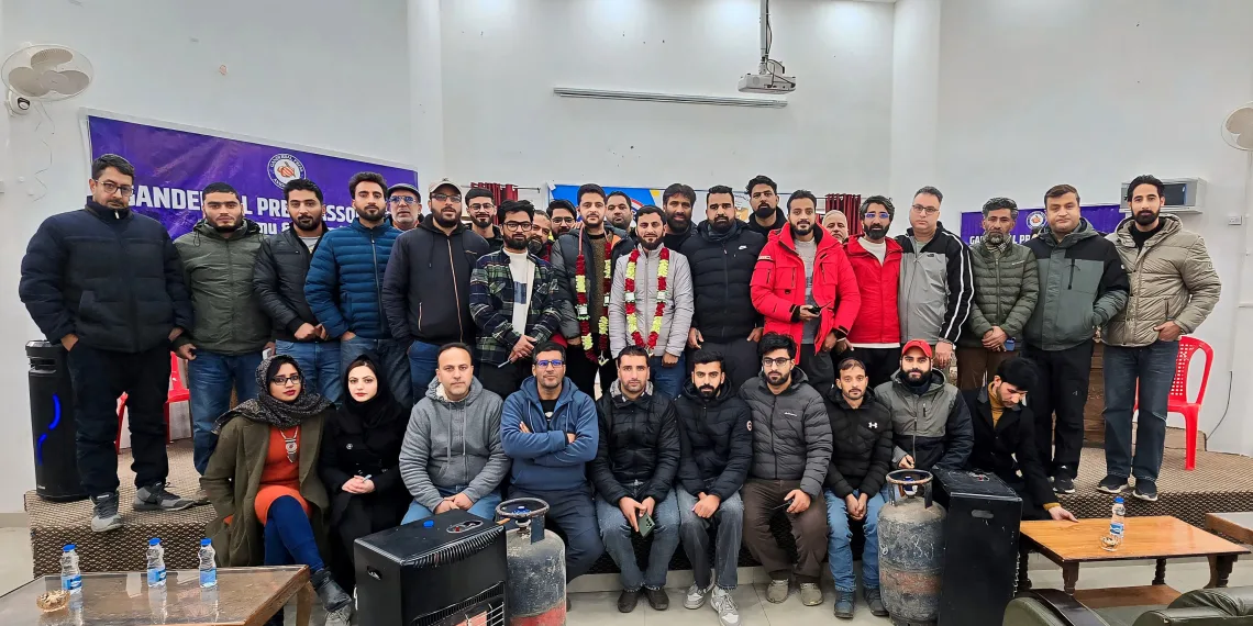 Ganderbal Press Association holds elections, elects Sofi Ayaz as president