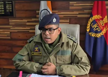 Year-End: Financial Frauds worth 17 Lakh accounted; Smartphones worth 16 Lakhs recovered: SSP Ganderbal Raghav.S