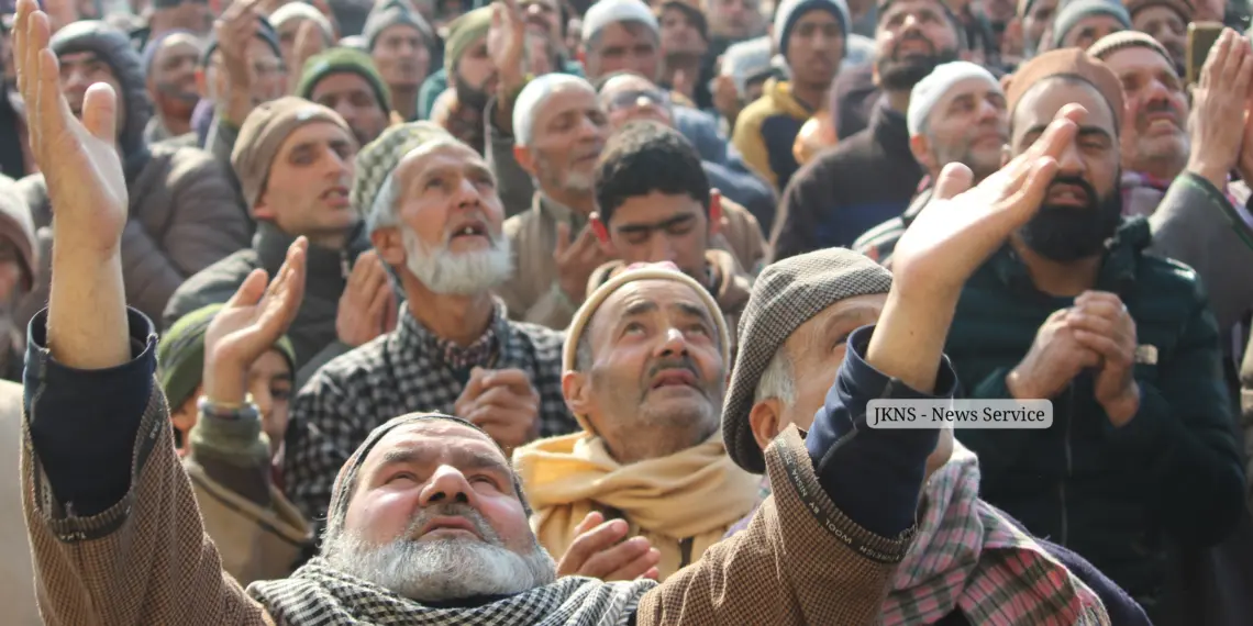 Thousands Flock to Hazratbal Shrine for Mehraj-ul-Alam, Housing Holy Relic of Prophet (SAW)