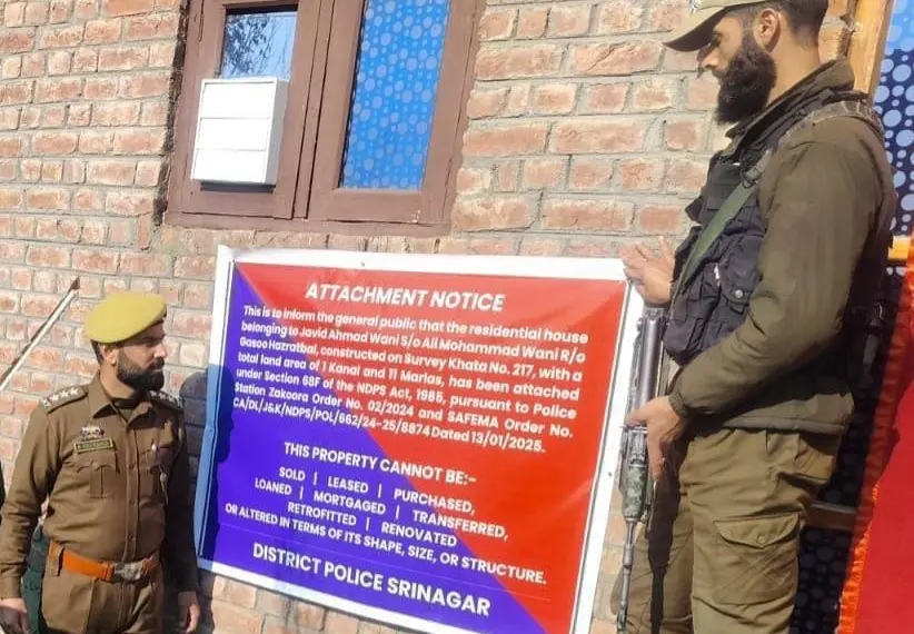 Srinagar Police Attaches Drug Peddler’s Property Worth ₹18 Lakh in Hazratbal