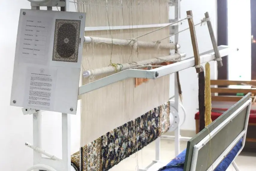 Carpet weavers to be given modified steel looms with comfort seating
