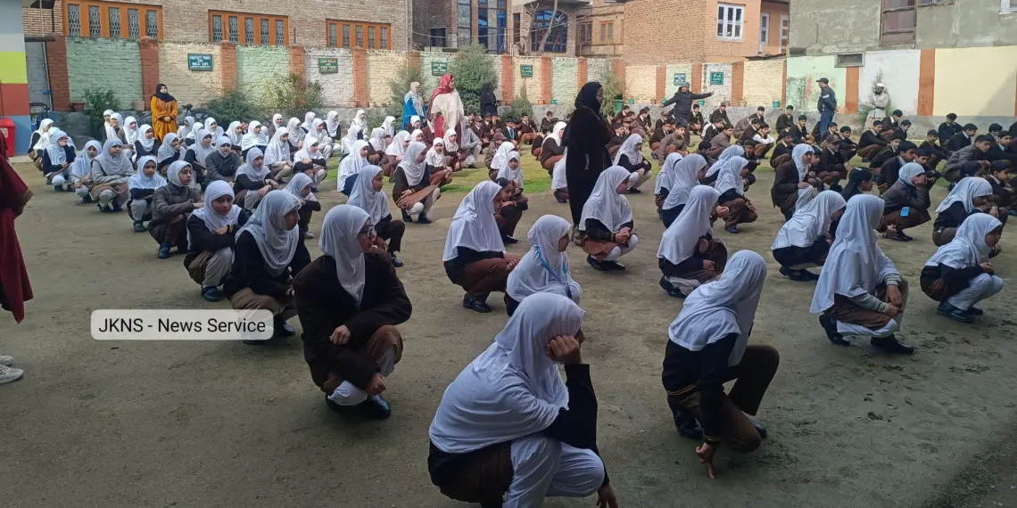 Schools Reopen in Kashmir After Three-Month Winter Break