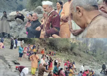 Ganga Aarti Held at LoC Teetwal to Mark Navratras