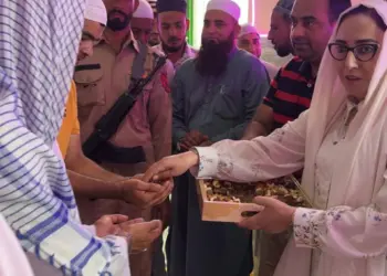 Darakhshan participates in Annual Urs of Peer Baba Syed Kunju Shah at Kunjwani Jammu