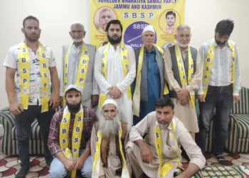 SBSP Sopore District Team Discusses Water Crisis with Party President Vivek Bali