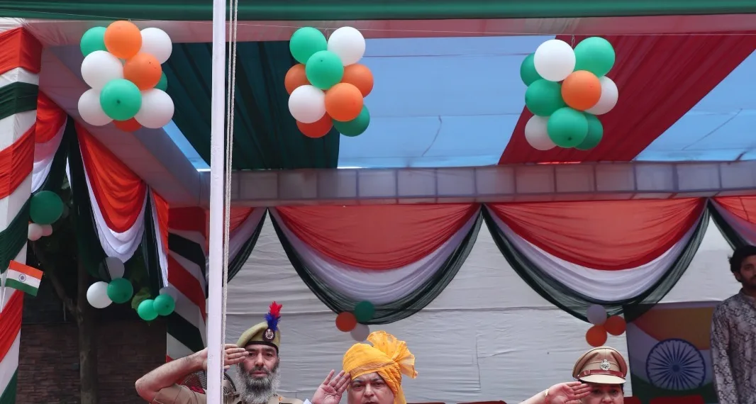 *Resident Commissioner of J&K observes Independence Day at New Delhi