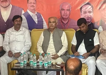 Ashok Koul chairs organizational review meeting of BJP Bandipora
