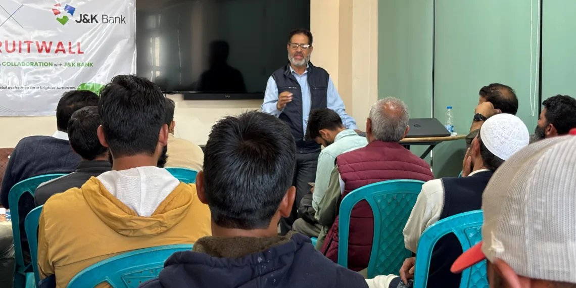 QUL Fruits Leads Farmer Awareness Drive on High-Density Plantation and Financial Schemes Across South Kashmir