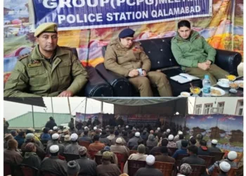 Handwara Police Holds Mega Thana Diwas Programme at Qalamabad Police Station