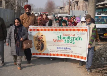 National Handicrafts Week 2025: HSC Baramulla Distributes Toolkits to Embroidery Artisans in Kupwara