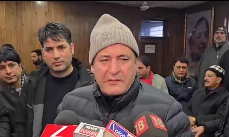 No General Policy to Rehire Retired Officials; Only Exceptional Cases Considered: Minister Javed Dar